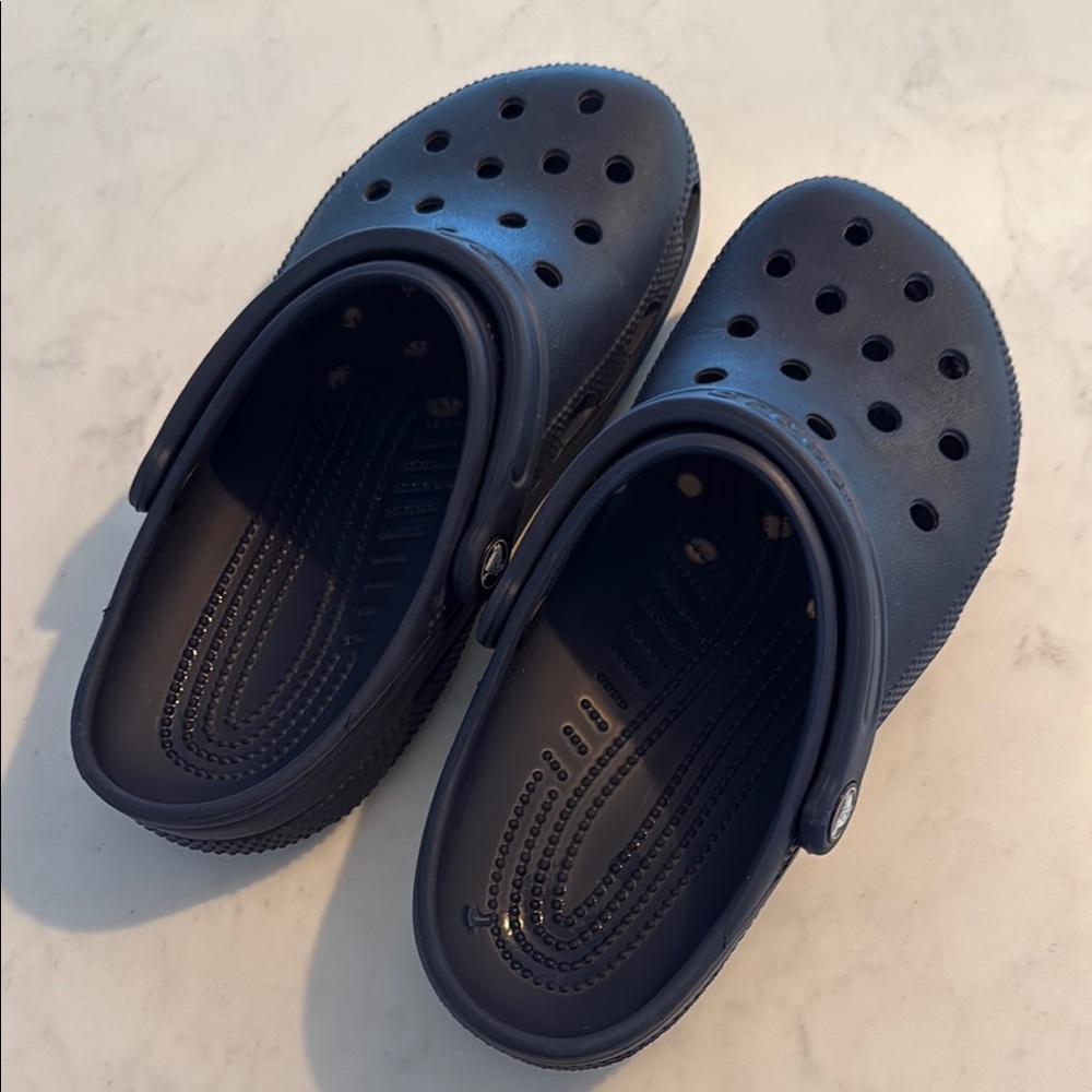 CROCS Blue Slippers with Ventilation and Heel Strap